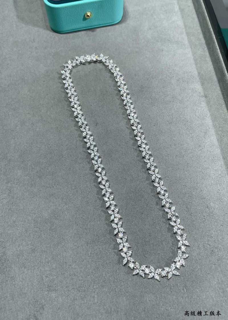 T*f*ny necklaces